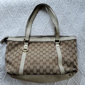 Gucci handbag